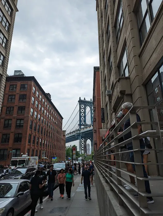 Dumbo Station Picture 5