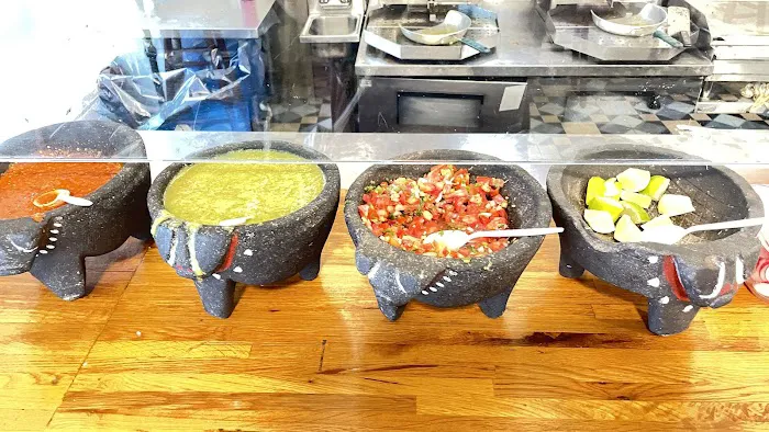 Los Tacos Al Pastor Picture 8