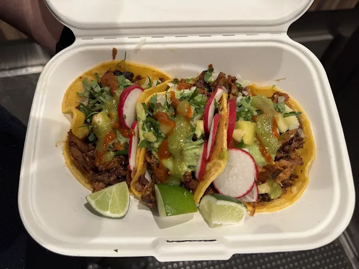 Los Tacos Al Pastor Picture 10