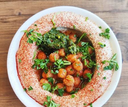 Zabari Hummus