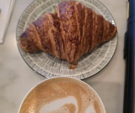 Almondine Bakery