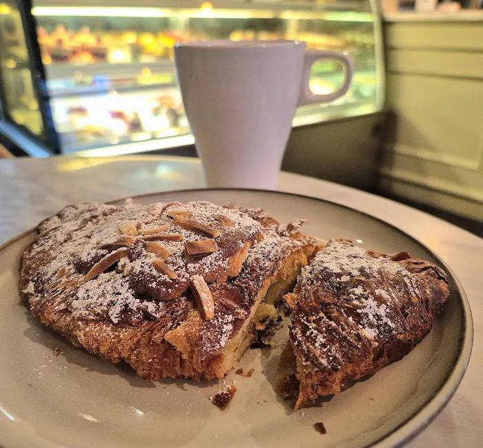 Almondine Bakery Picture 8