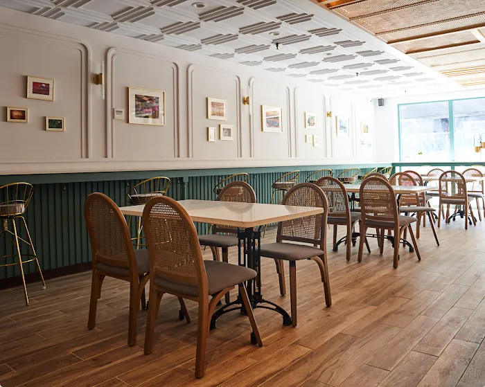 Em Vietnamese Bistro Picture 1