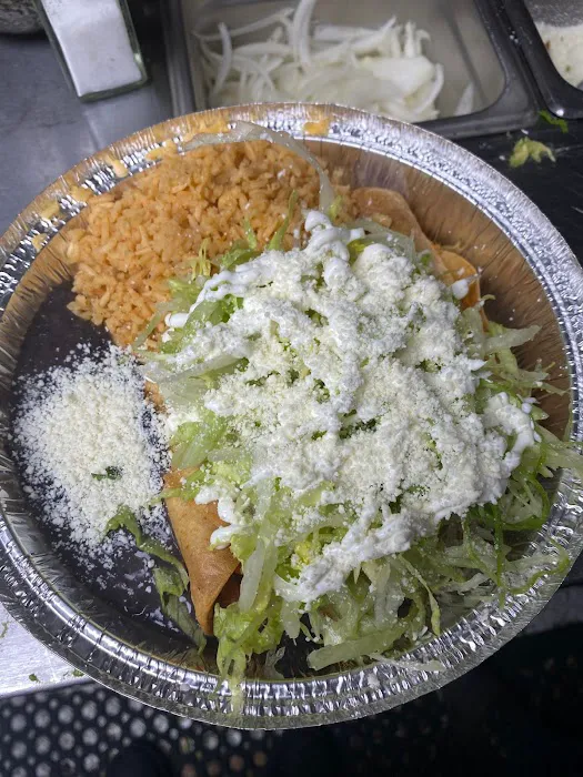 Tacos el Poblanito MX Picture 3