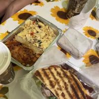 Rego Deli & Grill ico