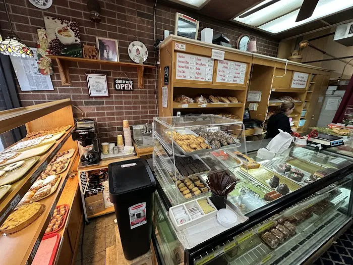 Andre's Hungarian Bakery Picture 2