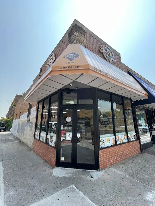 The Bagel Spot Picture 6