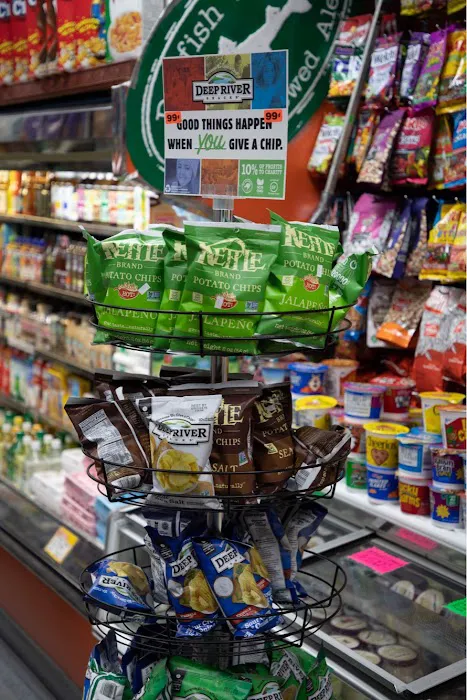 66-01 Deli & Grocery Picture 1