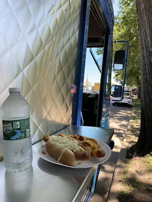 Dominick's Hot Dog Truck Picture 6