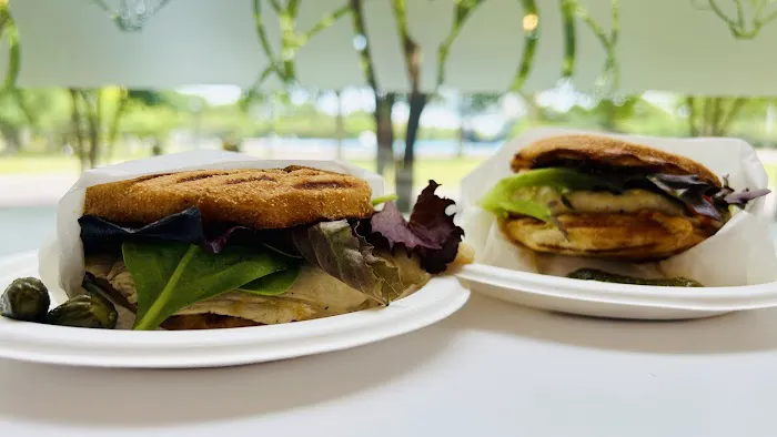 Unisphere Café by The August Tree Picture 4