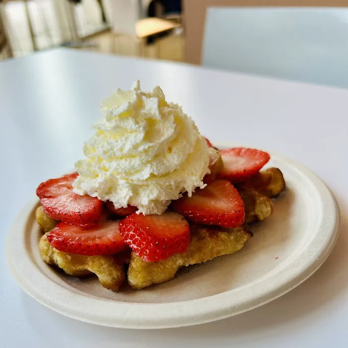 Unisphere Café by The August Tree Picture 5
