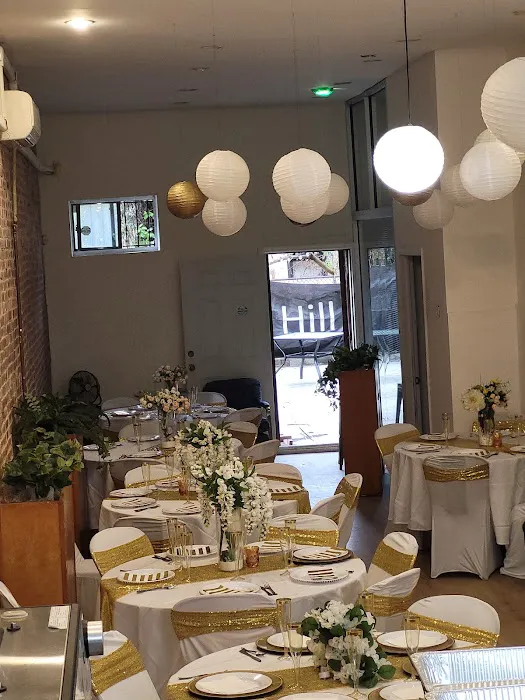 Social Hill Cafe Picture 4