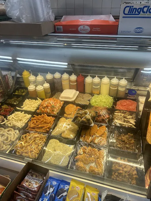 Royal Deli Picture 4