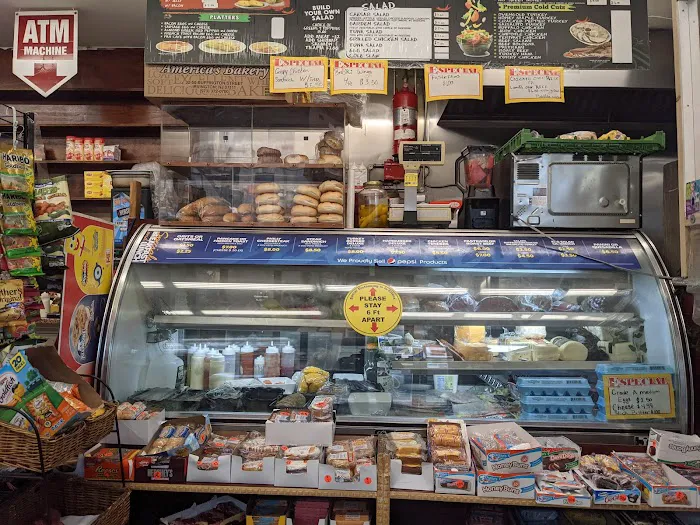 Broski Gourmet Deli Picture 9