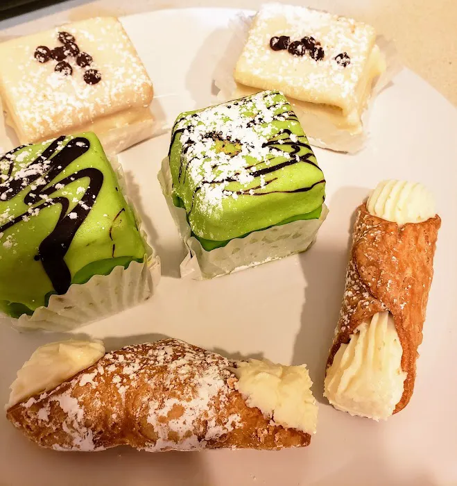 Russo Bakery Picture 6