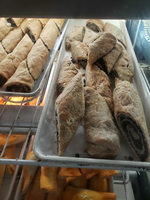 Tota's Bakery Picture 10
