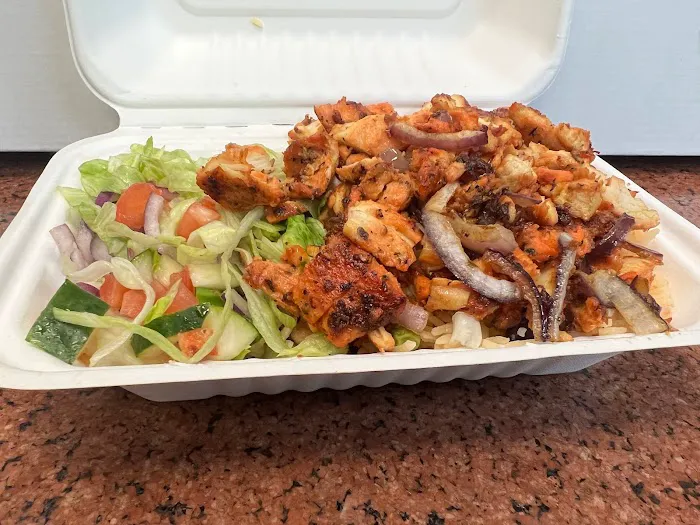 Utica Halal Food Picture 4