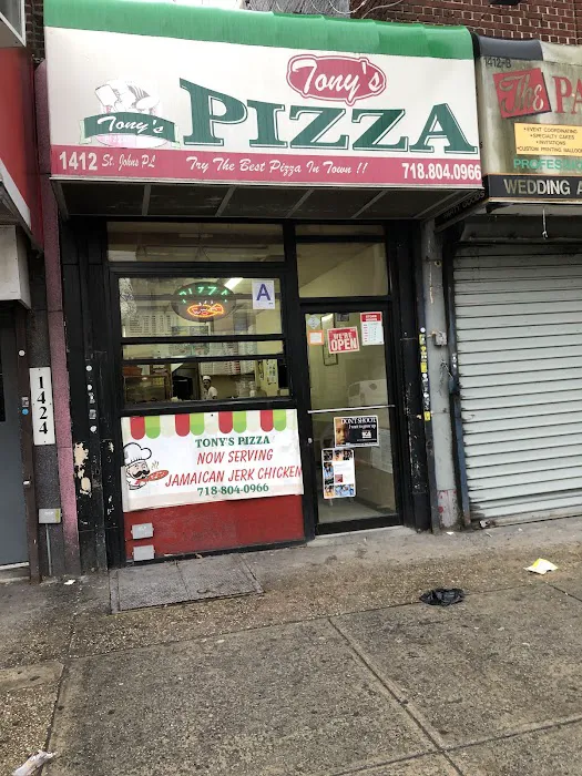 Tony's Pizza Picture 8