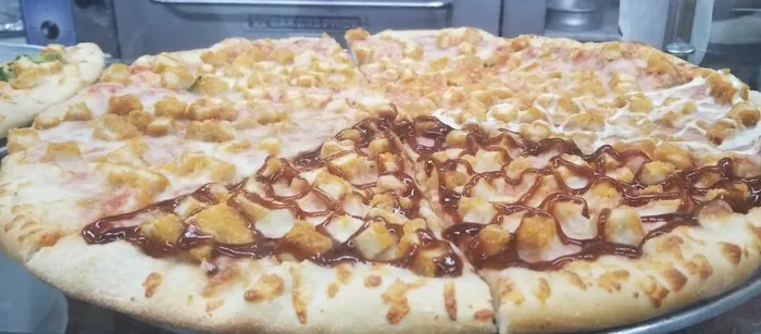 $1.50 Hot Pizza Utica Picture 3