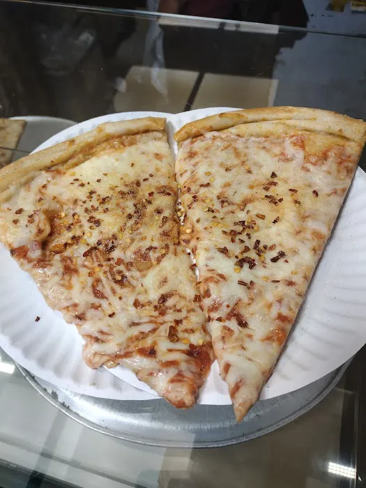 $1.50 Hot Pizza Utica Picture 6