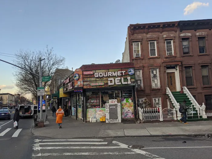 Washington Gourmet Deli Picture 1