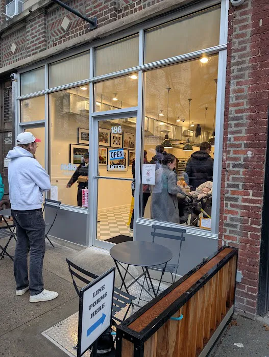 Radio Bakery Picture 9