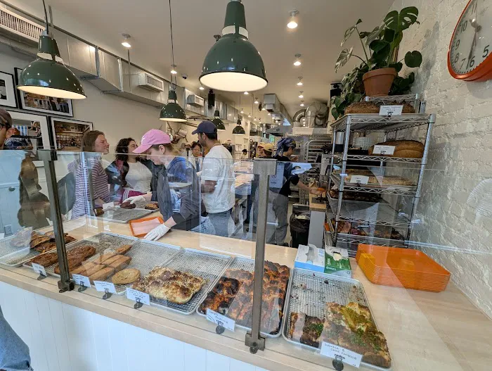Radio Bakery Picture 5