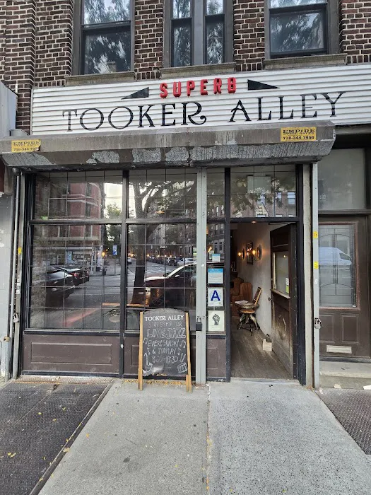 Tooker Alley Picture 9
