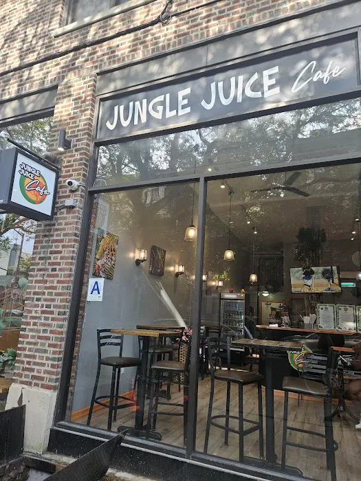 Jungle Juice Cafe Picture 9