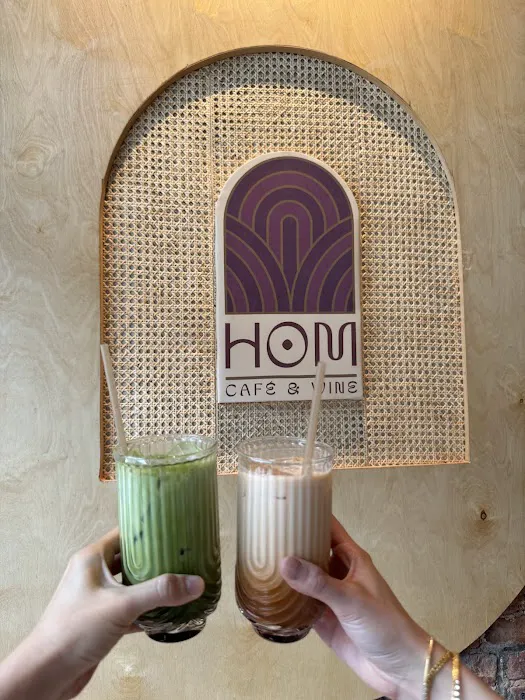 HOM Cafe & Wine Picture 2