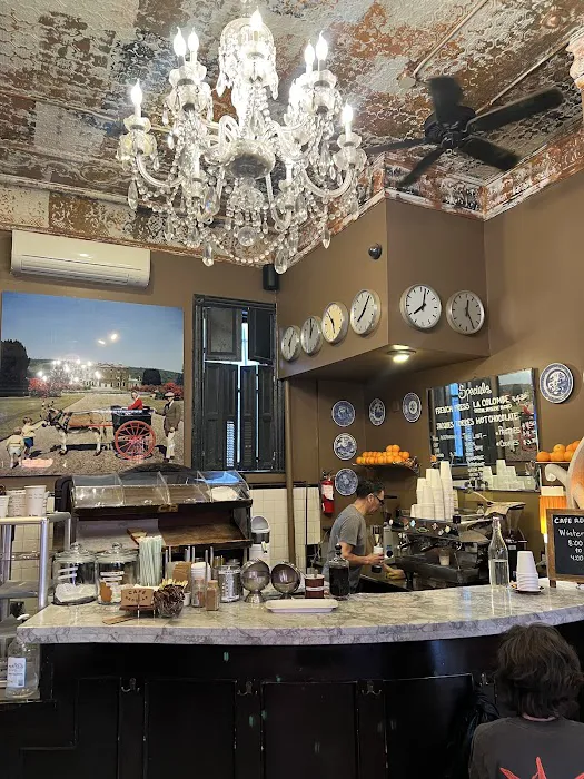 Cafe Regular Picture 8