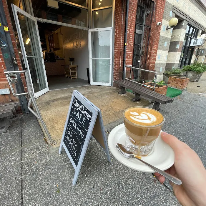 ShapeShifter Café Picture 8