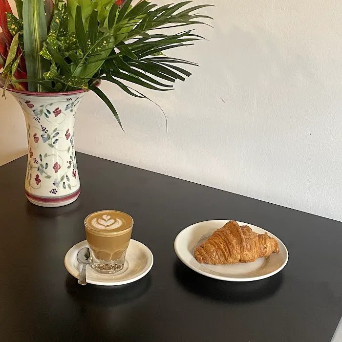 ShapeShifter Café Picture 5
