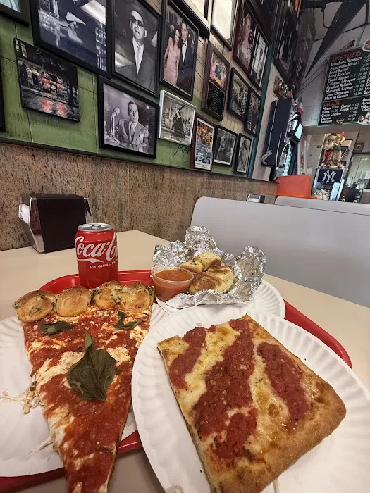 Roma Pizza Picture 3