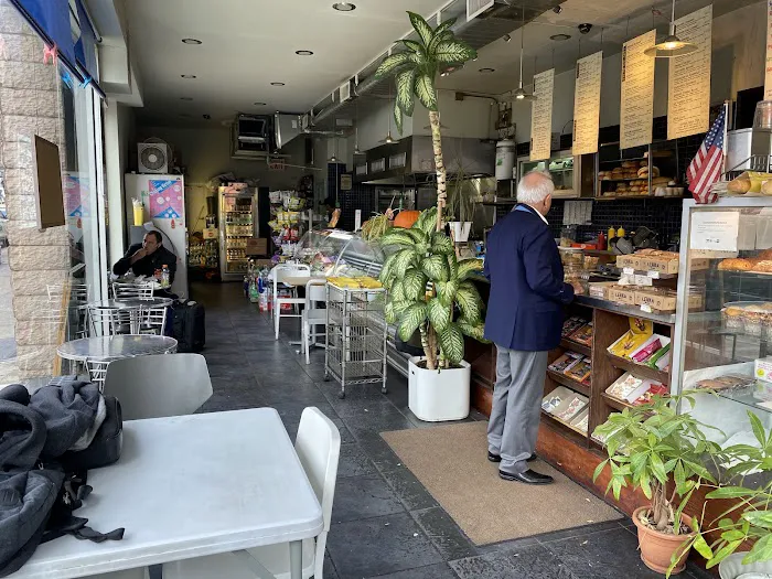 Canteen Delicatessen and Cafe Picture 6