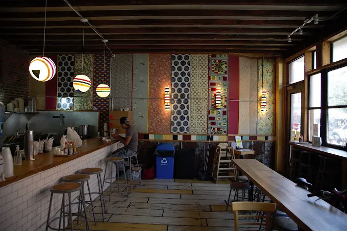 Revolucion Tacos Picture 9