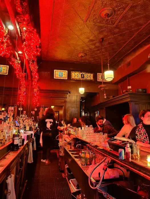 Brooklyn Inn Picture 3