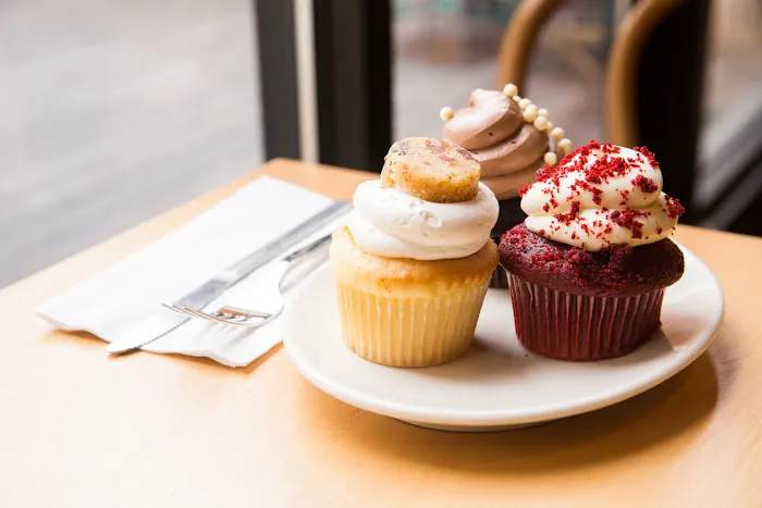 Mia's Brooklyn Bakery Picture 5