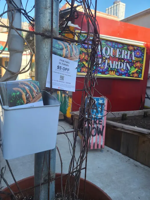 Taqueria el jardin corp Picture 4