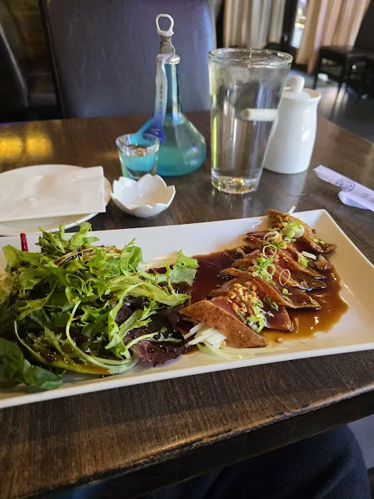 Kiku Asian Bistro Picture 7