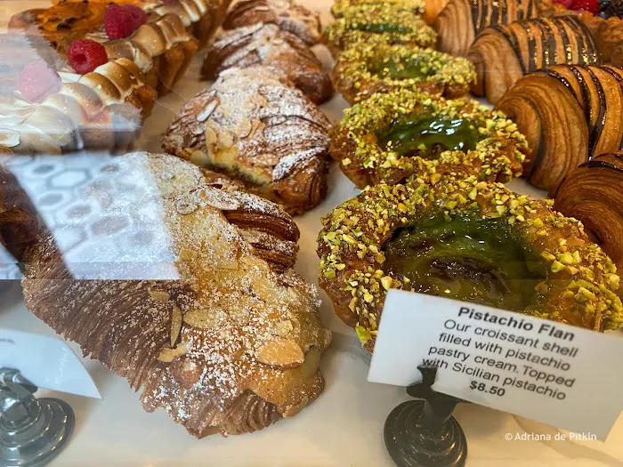 Julien Boulangerie Picture 2