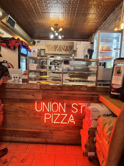 Union Street Pizza Picture 2