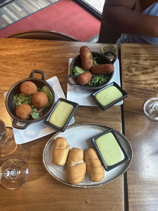Tiny Tapas and Bites Picture 9