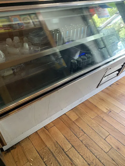 Adonai Deli Picture 1