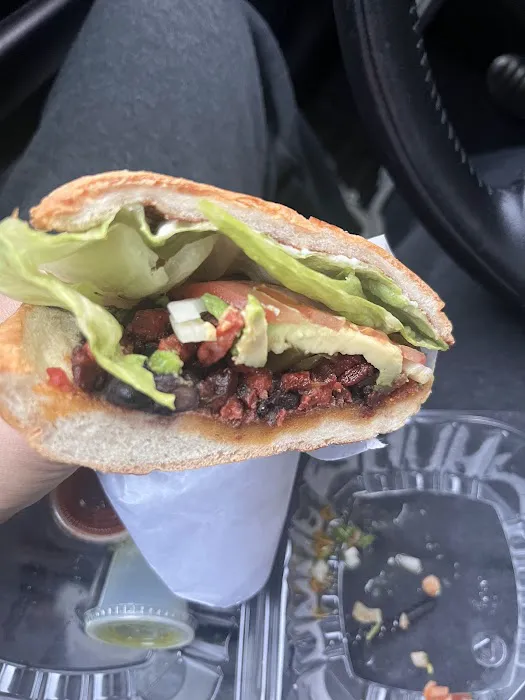 Taco's El Paisanito Picture 5