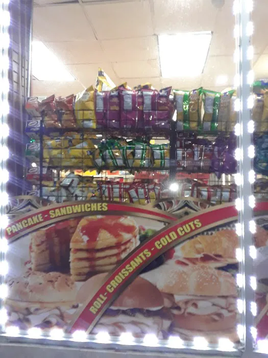 Hunts Point A Deli Crop Picture 9