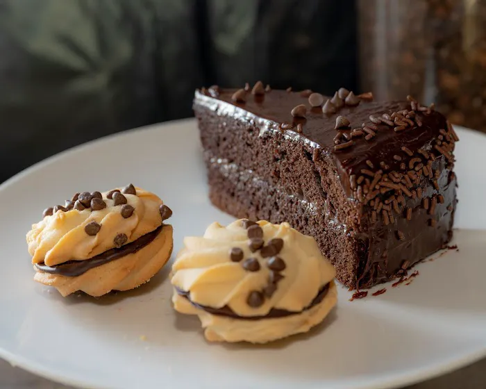 Mr. Cake Bake Shop Picture 10