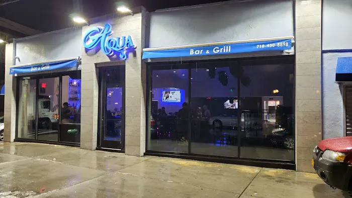 Aqua Bar and Grill Picture 3