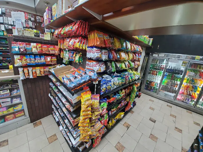 NATURAL DELI & GROCERY Picture 7