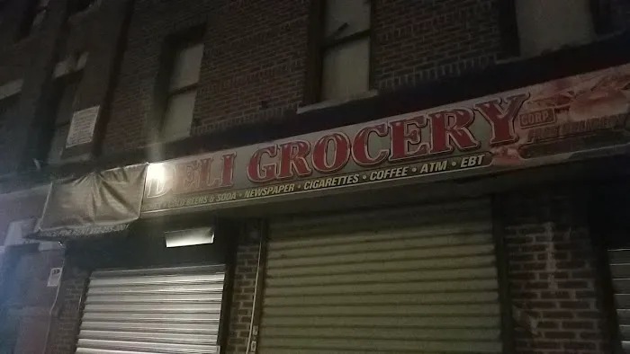 Washington Deli Grocery Picture 2